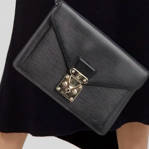 LOUIS VUITTON Epi Pochette Sellier Dragonne with unbranded chain strap NO KEY - Picture 12 of 13